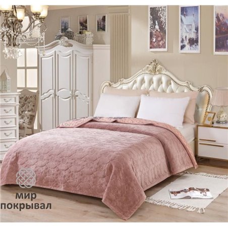 Покрывало на кровать Chanel