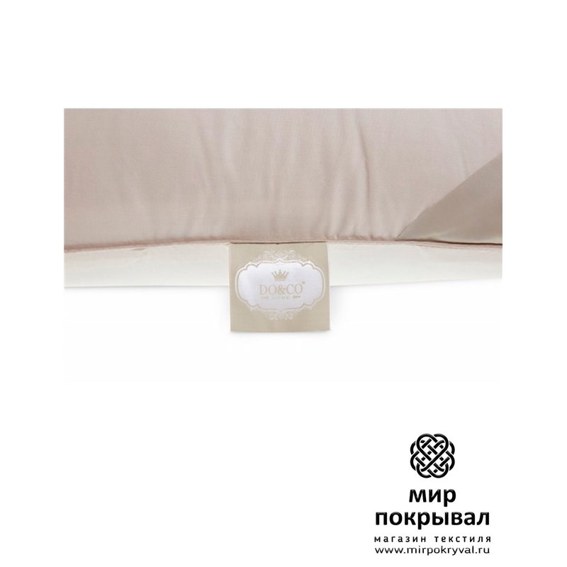 Подушка DO&CO CAMELLE