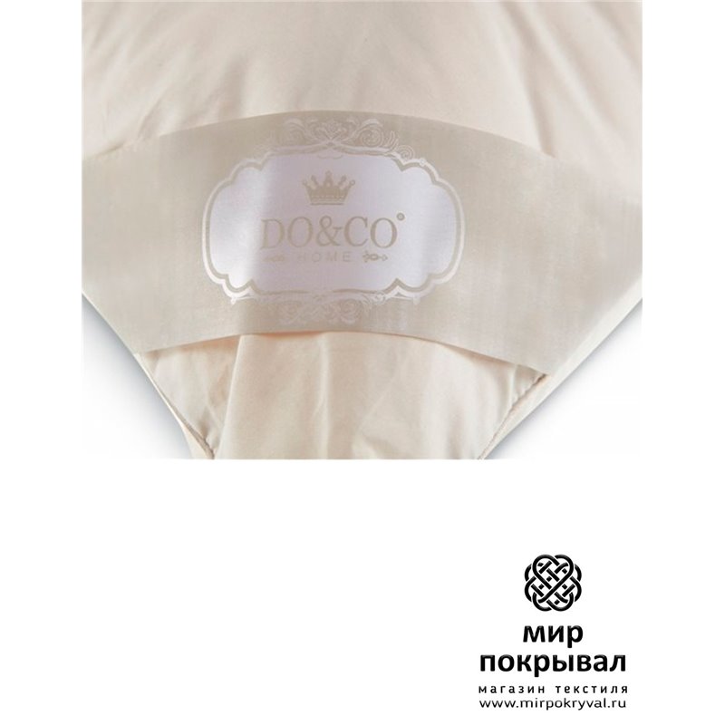 Подушка DO&CO WOOLINA