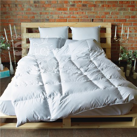 Подушка пуховая 68*68 см Memory Foam "Коллекция 925"